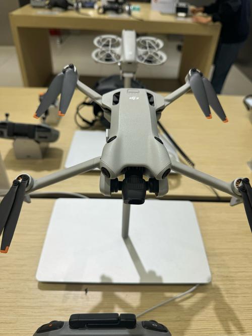 无人机玩具能带上飞机吗？-图3